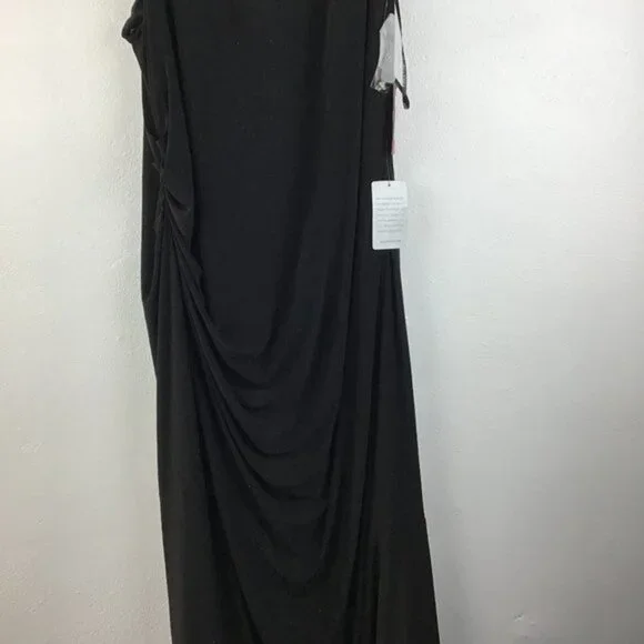 Vince Camuto Plus Size Embellished Gown Black 20W - Picture 12 of 14